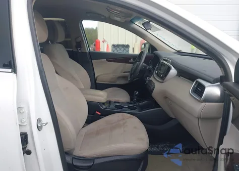 2016 Kia Sorento 2.4L Lx from USA, damaged, VIN 5XYPG4A30GG144601